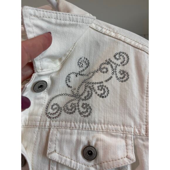 Aeropostale White Denim Jacket Med Rhinestone Strawberry Embellished Y2K Style - Picture 5 of 16